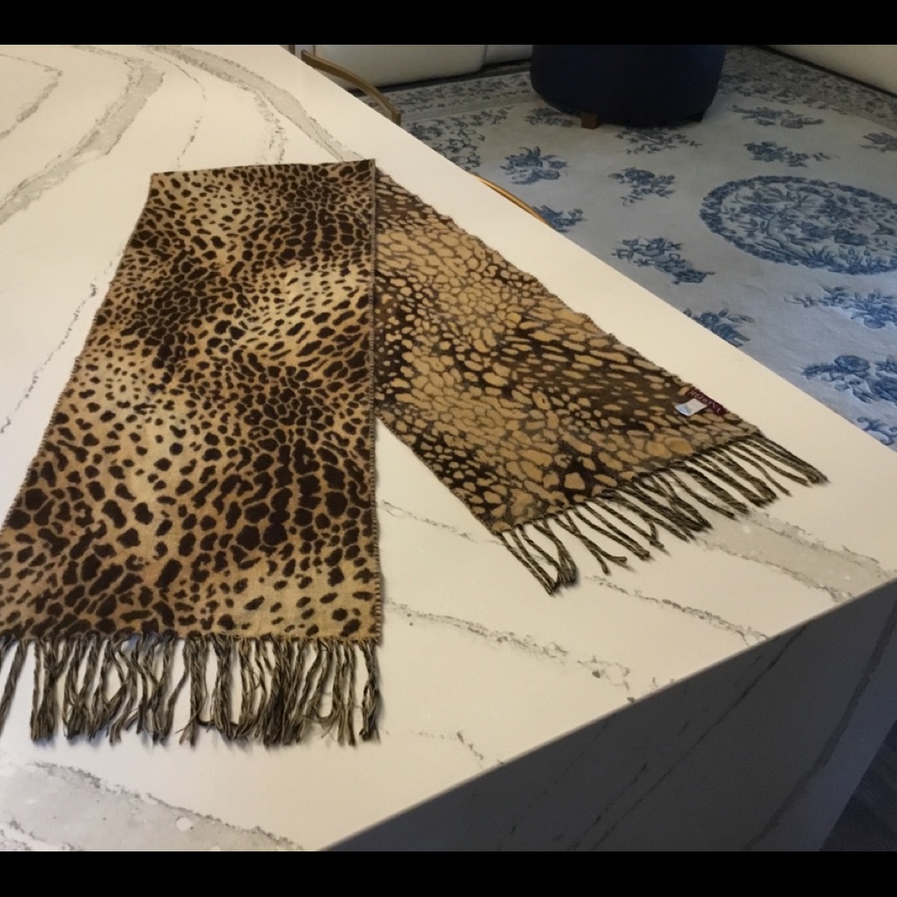 Merona Scarf - Picture 6 of 10